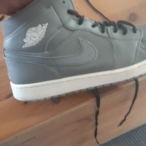 Mens Jordans size 13